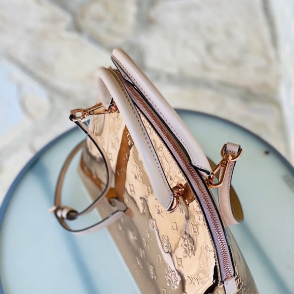 NWT MICHAEL KORS LARGE DOME EMMY SIG SATCHEL - Picture 2 of 8